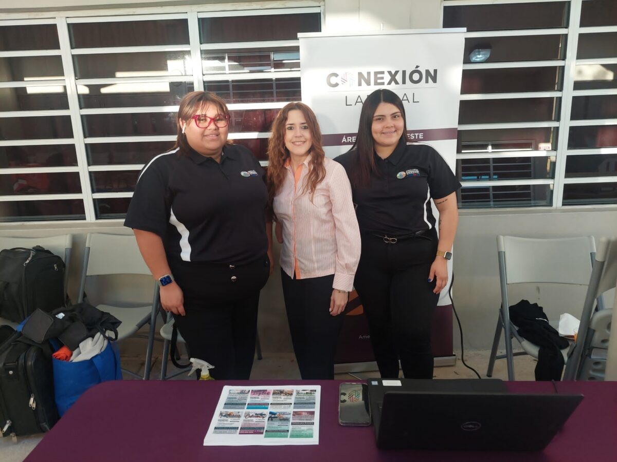 Feria de Empleo en Escuela de Adultos Nocturna, Ana Roqué, Humacao